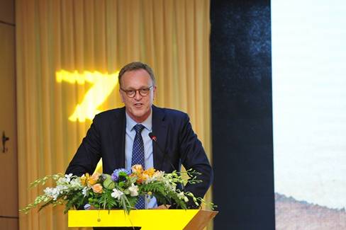 中國(guó)經(jīng)濟(jì)體制改革基金會(huì)“巴山輪會(huì)議”三十周年座談會(huì)召開