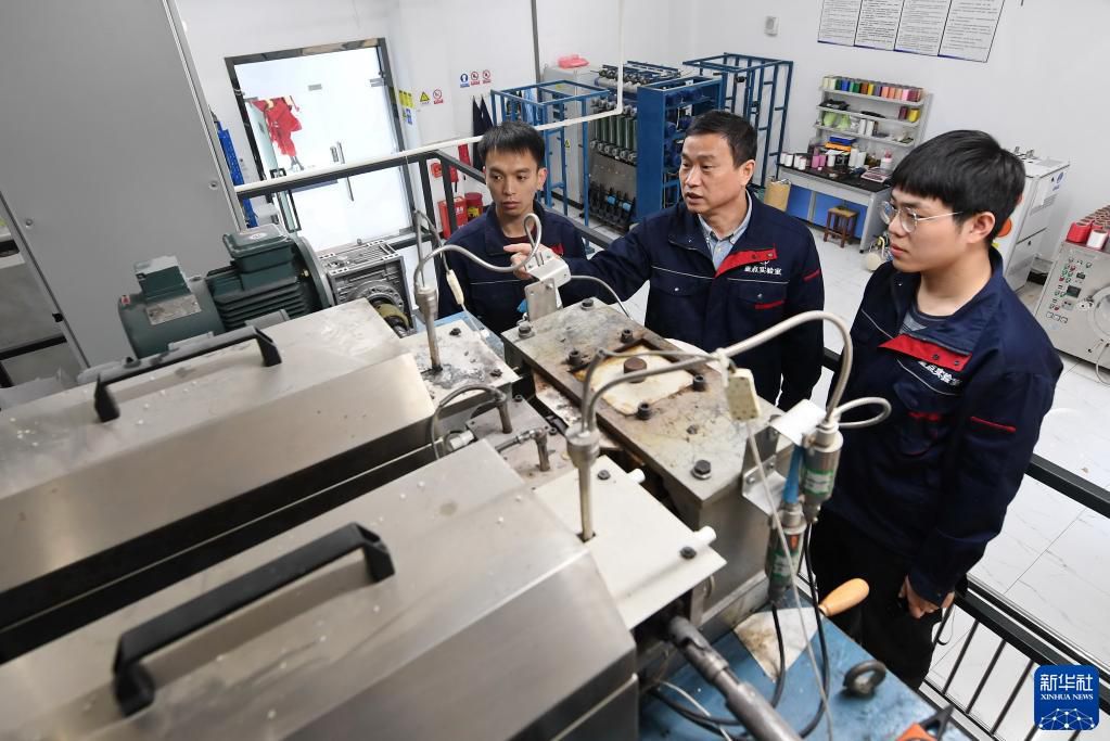 點(diǎn)擊進(jìn)入下一頁